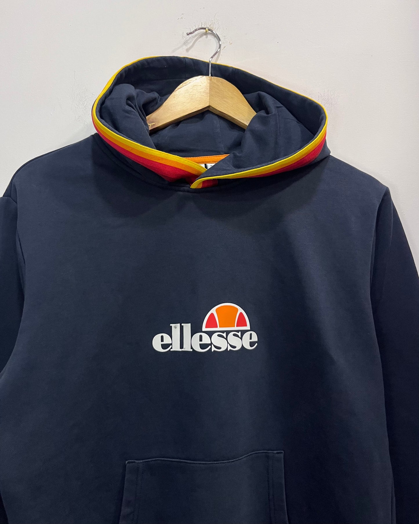 Ellesse