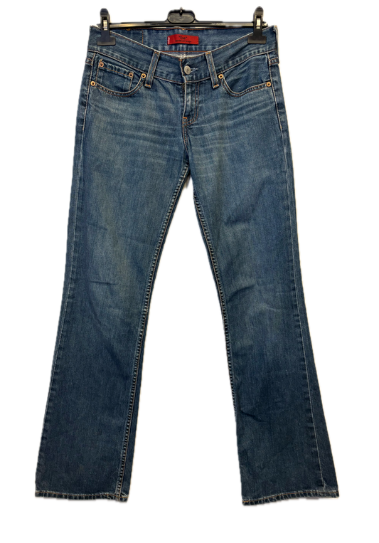 Levi’s Eve Square Cut