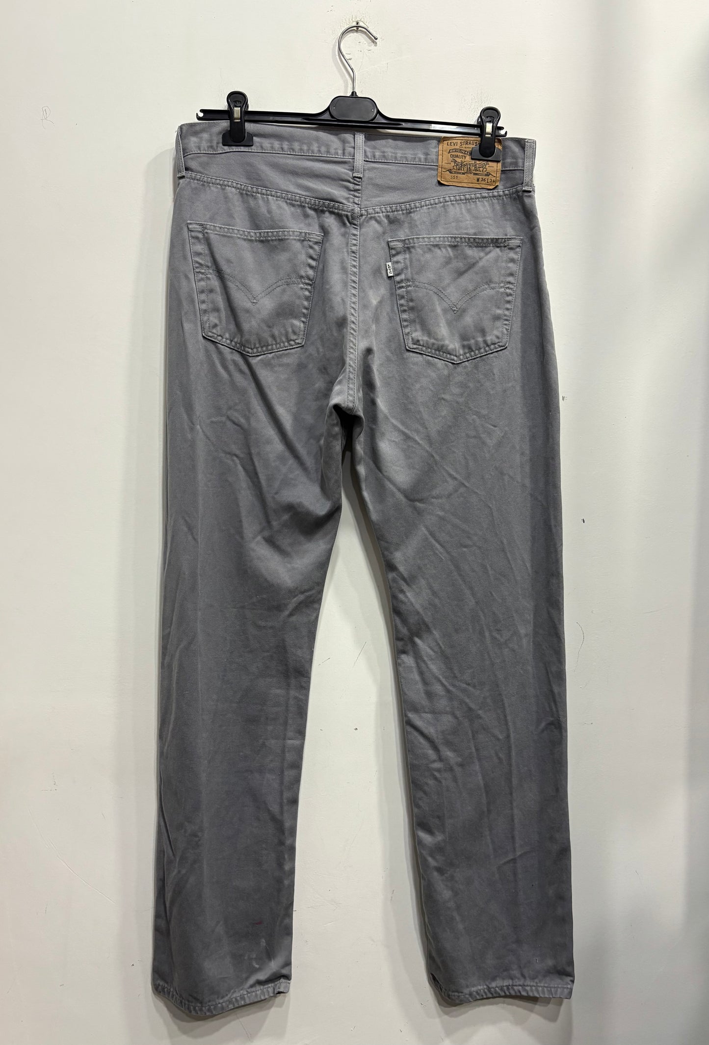 Levi’s 551 White Tab