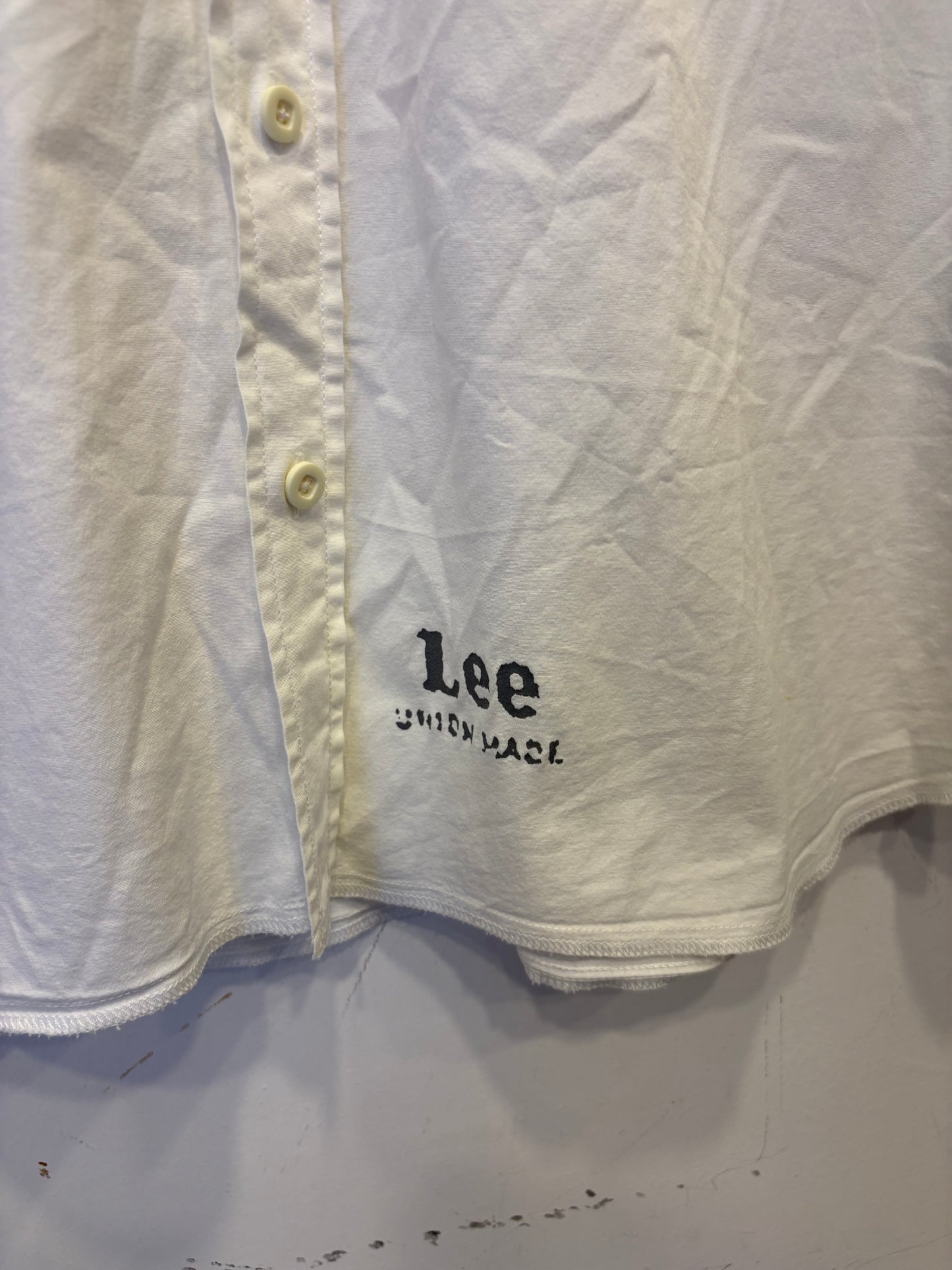 Lee