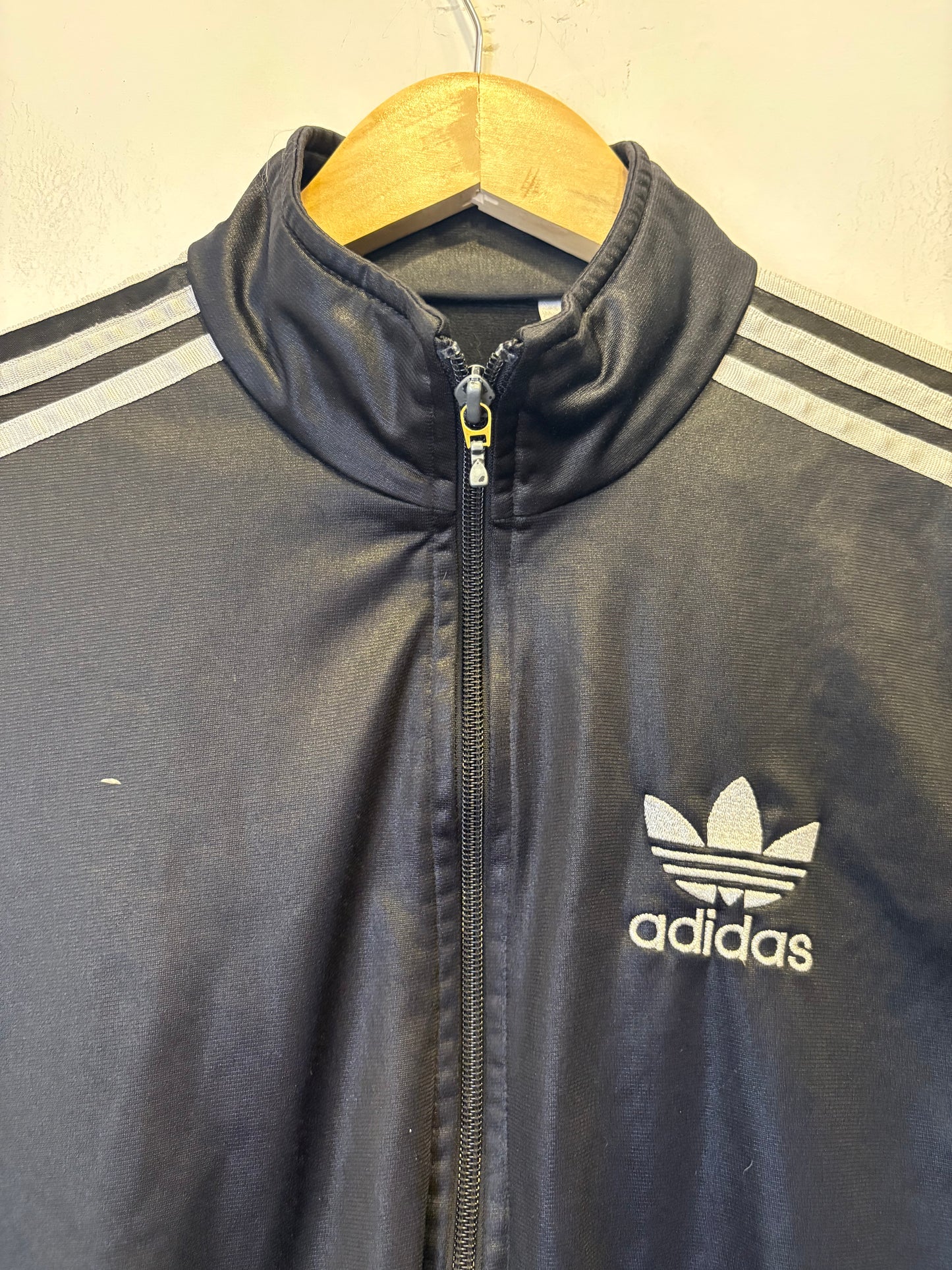 Adidas Chile 62
