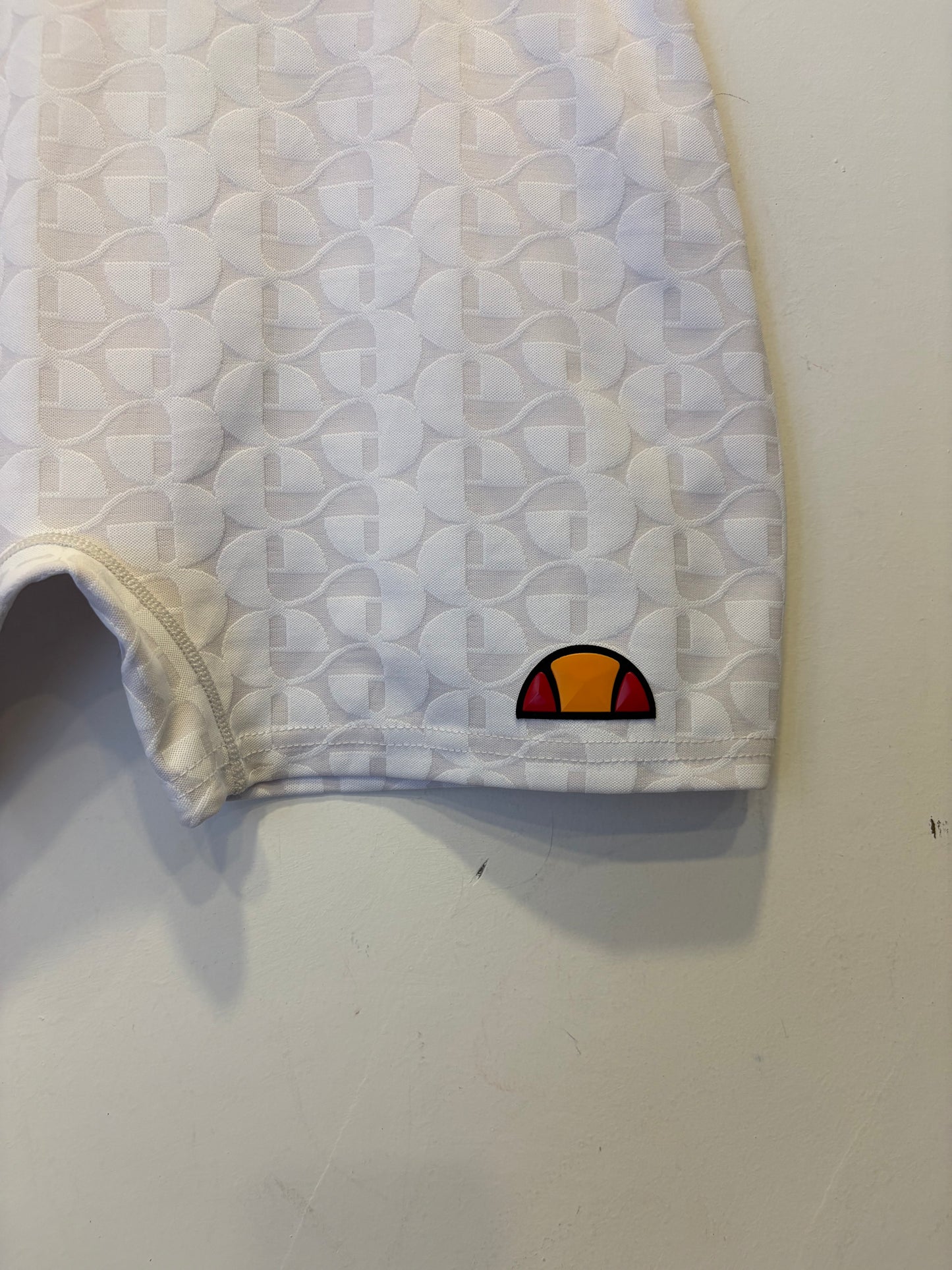 Ellesse