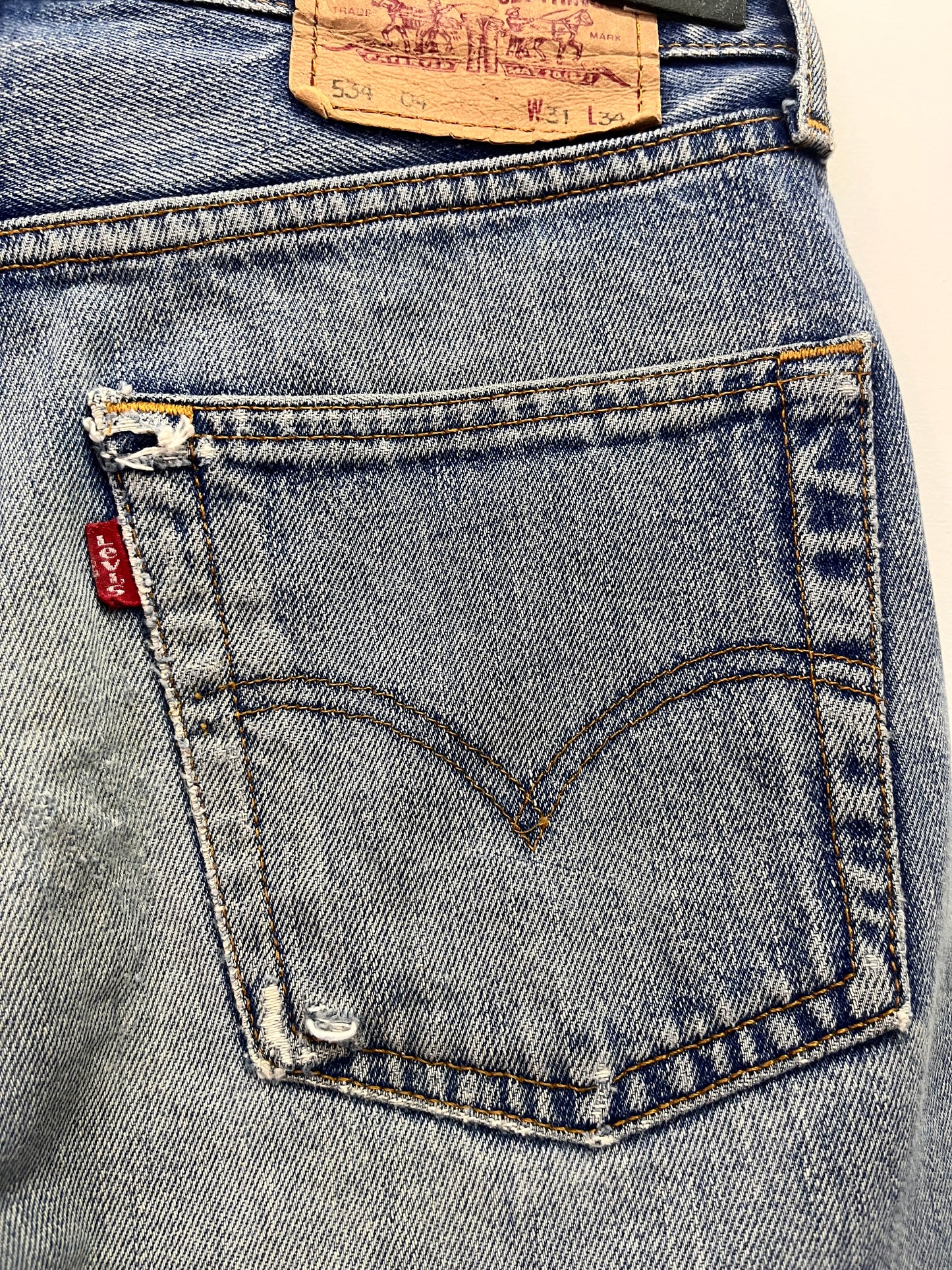 Levi's 534